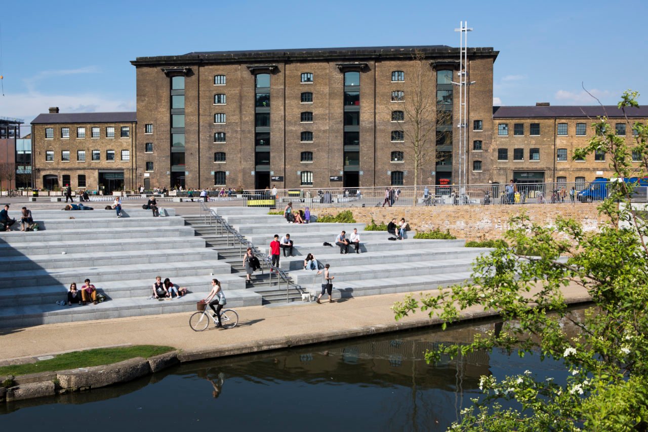 kings_cross_granary_square_st_pancras_canal