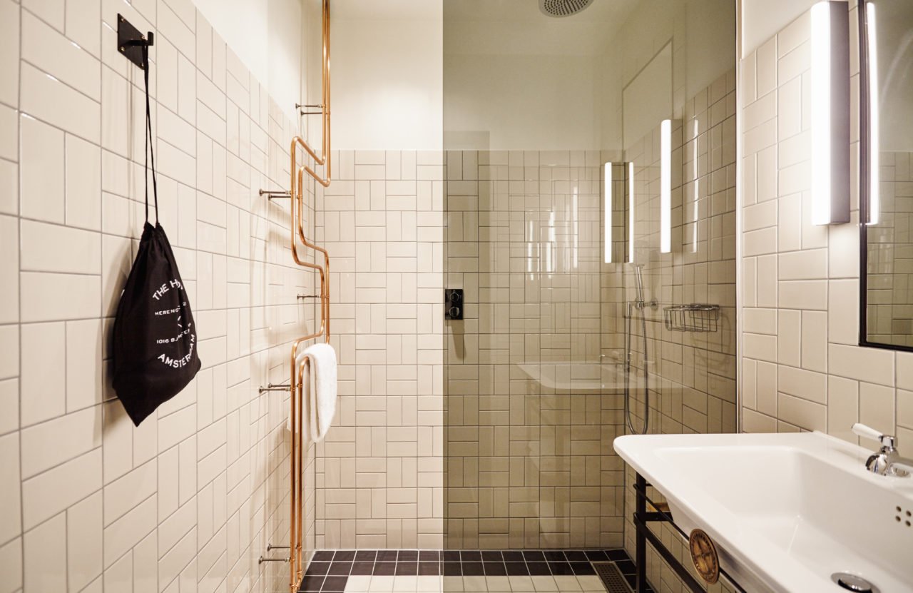 the_hoxton_amsterdam_bathroom