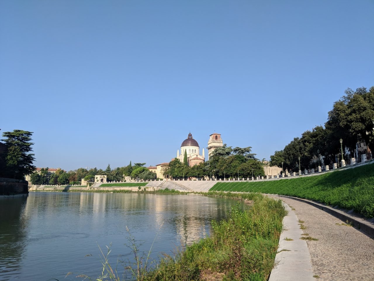 river_verona_adige_zafiri